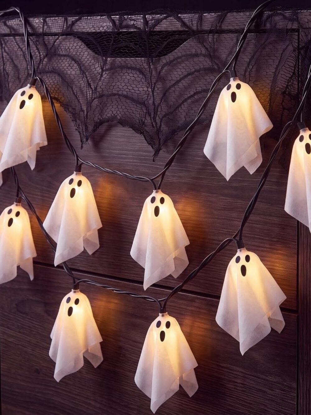 Halloween Ghost String Lights, 8.5FT 10 LED Plug-in Halloween Lights